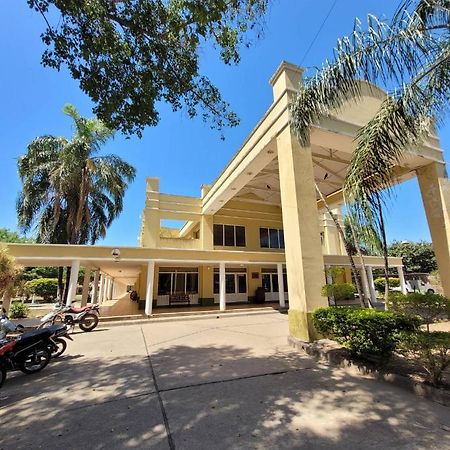 Hotel Pórtico Norte Tartagal Exterior foto